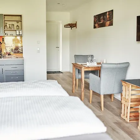 Weisswein * Stadecken-Elsheim