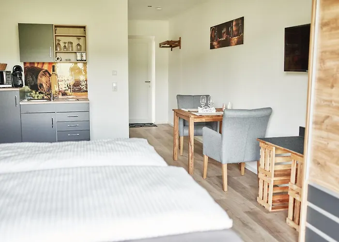 Weisswein * Stadecken-Elsheim